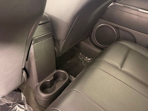 Used 2016 Jeep Compass High Altitude FWD image 46