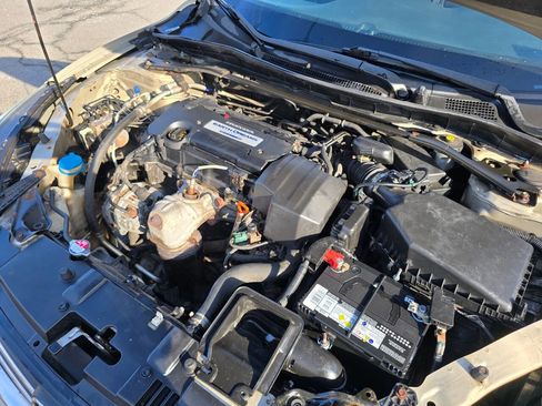 Used 2013 Honda Accord Sport image 35