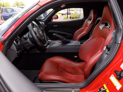Used 2017 Dodge Viper GTC RWD image 18