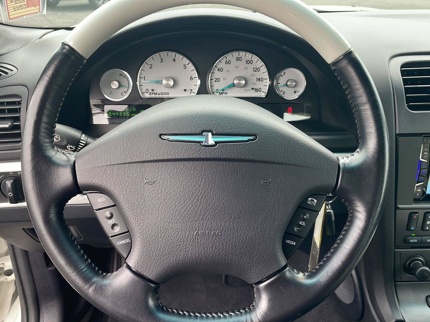 Used 2003 Ford Thunderbird RWD image 14