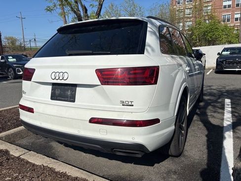 Certified 2018 Audi Q7 3.0T Prestige w/ Prestige Package AWD/4WD image 8