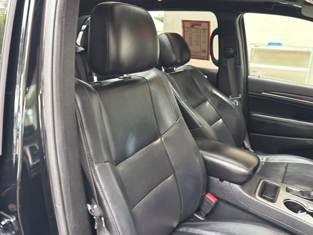 Used 2020 Jeep Grand Cherokee Limited w/ Luxury Group II RWD image 26