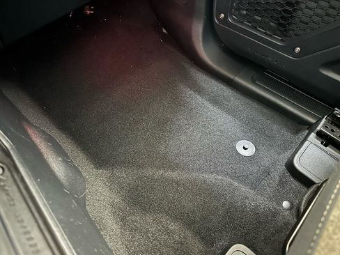 Certified 2025 Ford Bronco Big Bend image 38