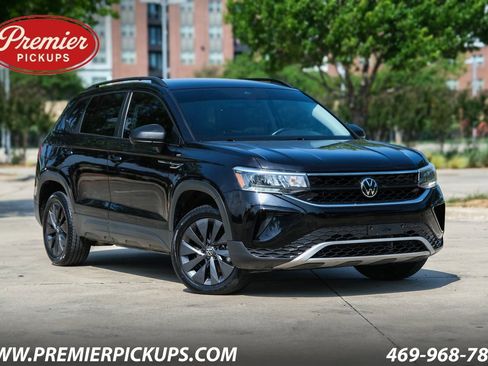 Used 2024 Volkswagen Taos S image 1