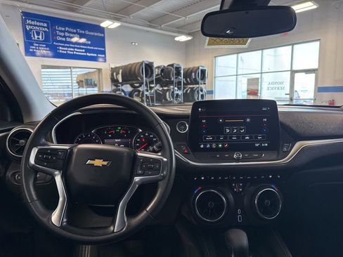 Used 2025 Chevrolet Blazer LT w/ Convenience Package AWD/4WD image 10