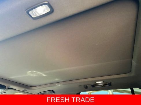 Used 2022 Chevrolet Tahoe Z71 w/ Z71 Off-Road Package AWD/4WD image 45