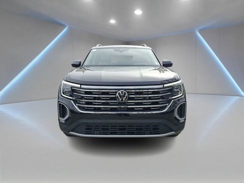 Certified 2024 Volkswagen Atlas SEL image 2