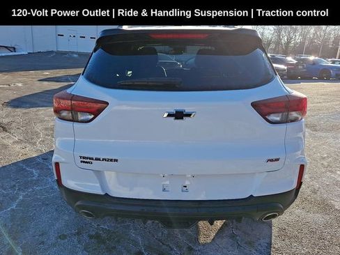 Used 2023 Chevrolet TrailBlazer RS w/ Convenience Package image 9