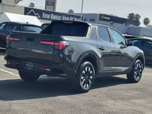 Used 2025 Hyundai Santa Cruz SEL AWD/4WD image 4