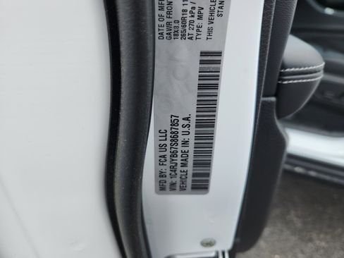 New 2025 Jeep Grand Cherokee Limited 4xe w/ Luxury Tech Group II image 25