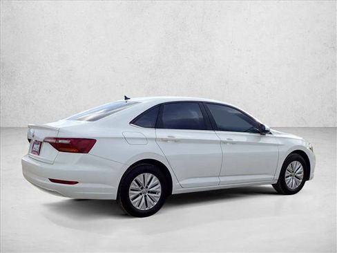 Used 2019 Volkswagen Jetta S w/ Driver Assistance Package image 4