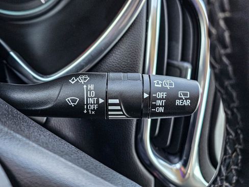 Certified 2024 Chevrolet Equinox LT image 19