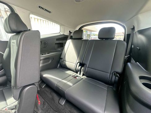 New 2026 Hyundai Ioniq 9 SEL image 25