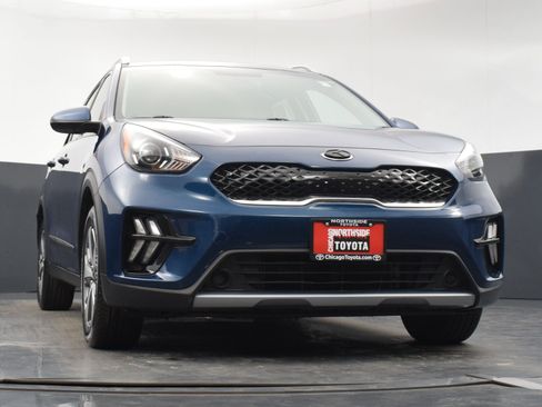 Used 2020 Kia Niro LX image 31