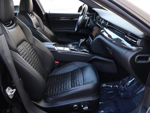 Used 2022 Maserati Quattroporte Modena image 34