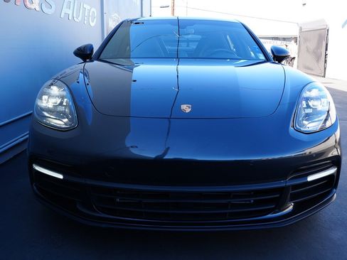 Used 2020 Porsche Panamera 4 image 4