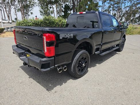 New 2025 Ford F350 XLT w/ Black Appearance Package image 32