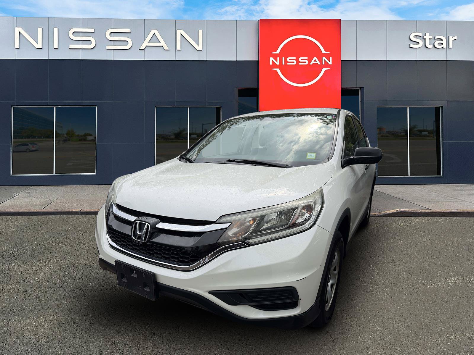 Used 2015 Honda CR-V LX image 3