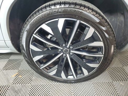 Certified 2025 Volvo XC90 B6 Core w/ Climate Package image 13