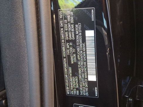 Certified 2026 Volvo XC90 T8 Ultra AWD/4WD image 15