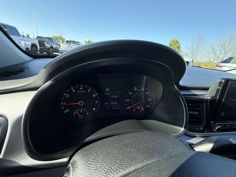 Used 2023 Kia Rio S FWD image 18