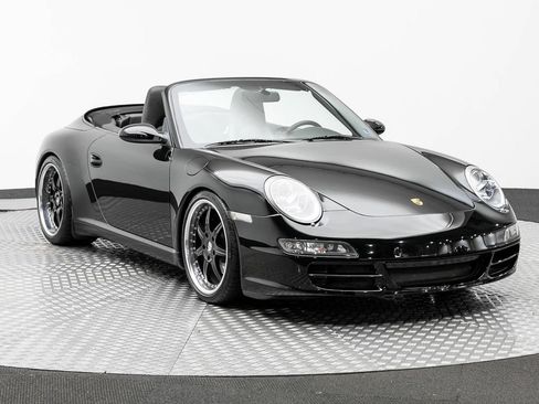 Used 2006 Porsche 911 Carrera RWD image 4