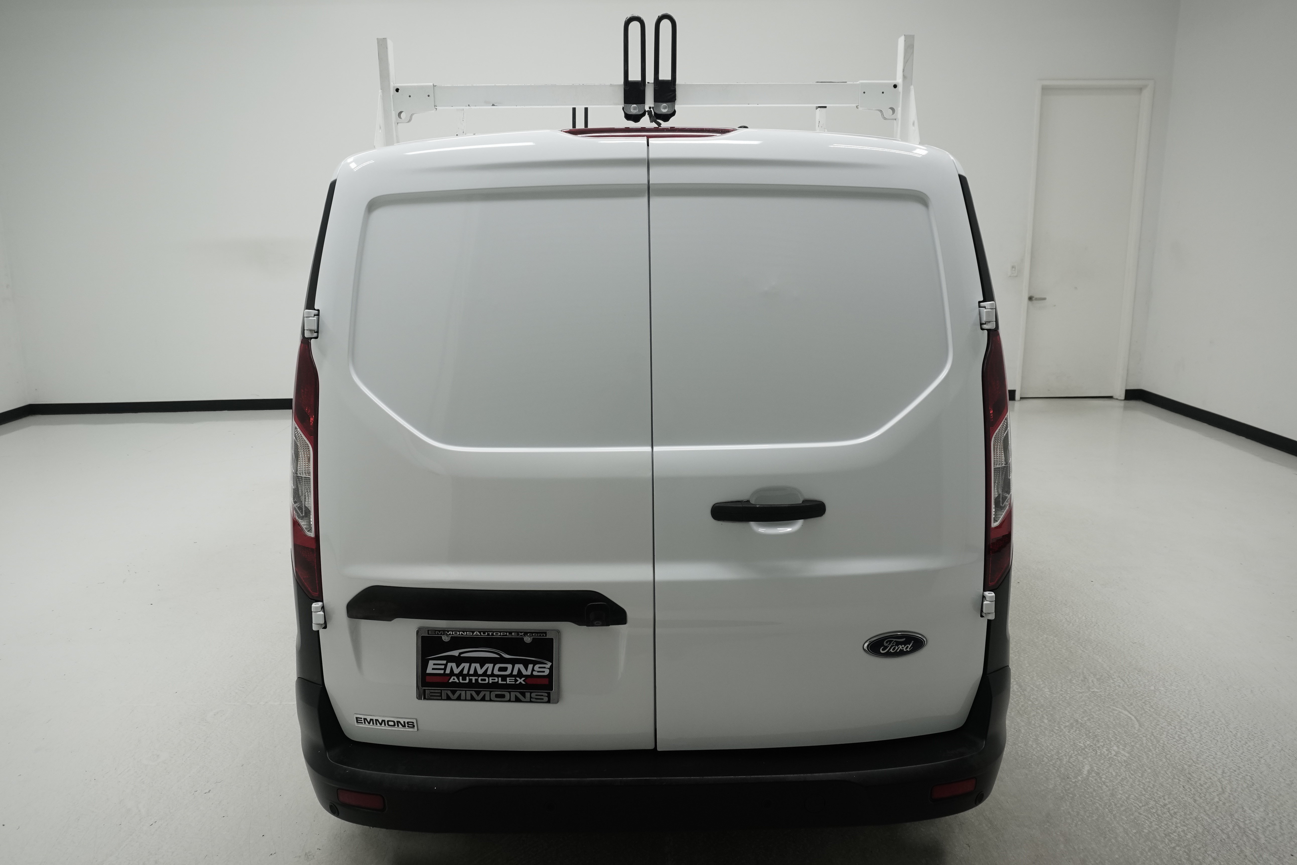 Used 2021 Ford Transit Connect XL FWD image 5