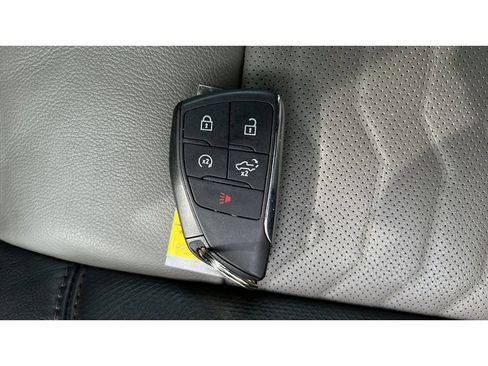 Certified 2024 Chevrolet Silverado 1500 ZR2 w/ Technology Package image 34