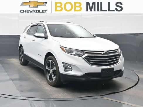 Used 2021 Chevrolet Equinox Premier FWD image 1
