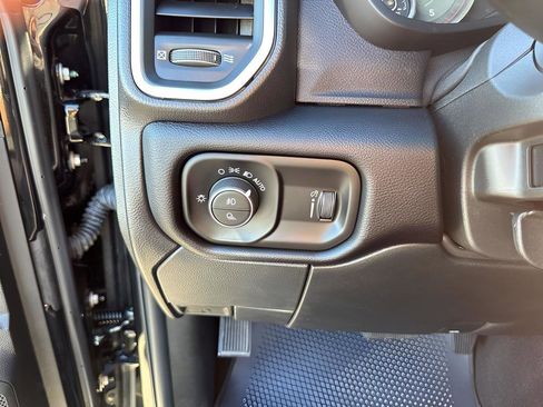 Certified 2025 RAM 2500 Lone Star image 29