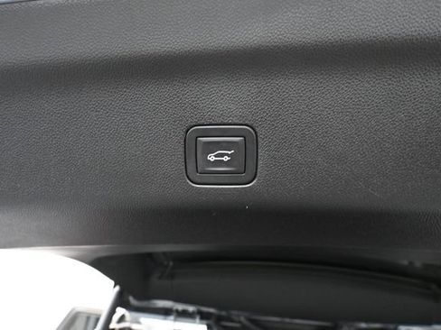 Used 2024 Cadillac Escalade V w/ LPO, ONYX Package AWD/4WD image 54