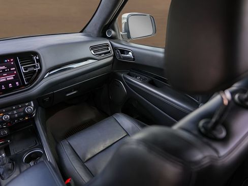 Used 2022 Dodge Durango Citadel RWD image 26