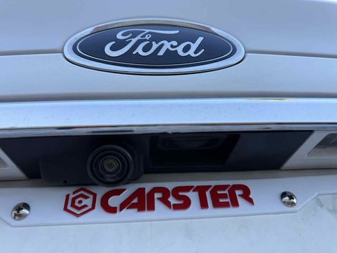 Used 2018 Ford Fusion SE w/ Fusion SE Technology Package FWD image 34