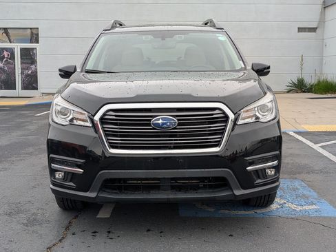 Used 2022 Subaru Ascent Limited w/ Technology Package AWD/4WD image 9