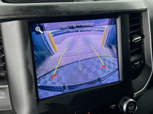 Used 2020 RAM 1500 Big Horn AWD/4WD image 13