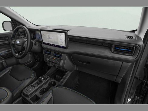 Used 2025 Ford Maverick Lobo AWD/4WD image 46