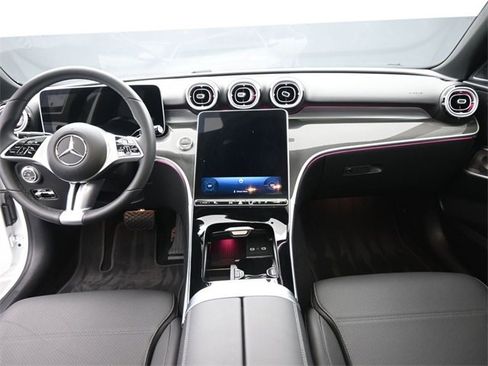 Used 2025 Mercedes-Benz C 300 Sedan image 27