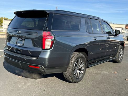 Used 2021 Chevrolet Suburban Z71 image 8