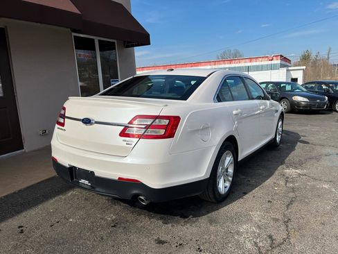 Used 2015 Ford Taurus SEL w/ Equipment Group 201A image 6