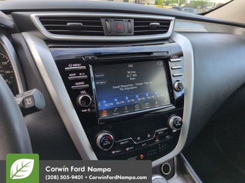 Used 2017 Nissan Murano SV FWD image 16