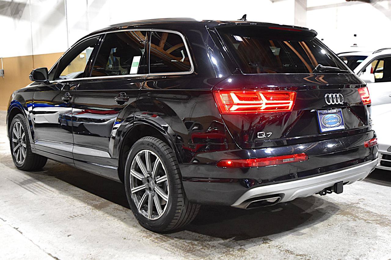 Used 2017 Audi Q7 3.0T Prestige AWD/4WD image 10