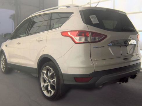 Used 2014 Ford Escape Titanium FWD image 8