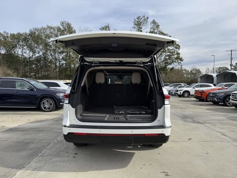Used 2024 Lincoln Navigator L Reserve image 21