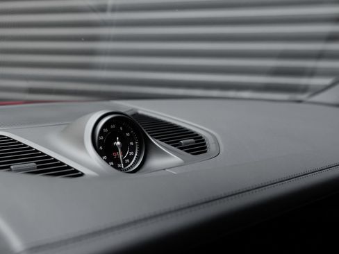Certified 2026 Porsche Cayenne Coupe AWD/4WD image 22