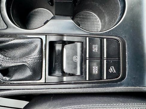 Used 2021 Hyundai Tucson SE image 22