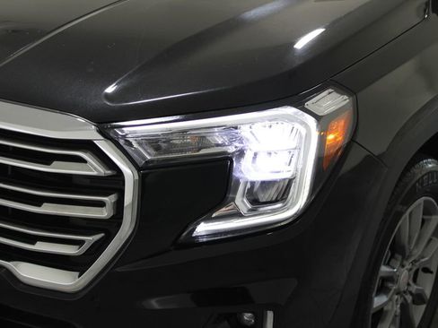 Used 2024 GMC Terrain SLT image 55