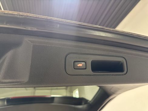 Used 2019 Honda Odyssey EX-L image 38