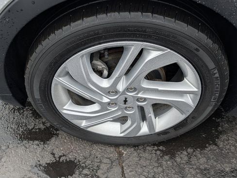 Used 2023 Chevrolet Bolt LT w/ Driver Confidence Package FWD image 16