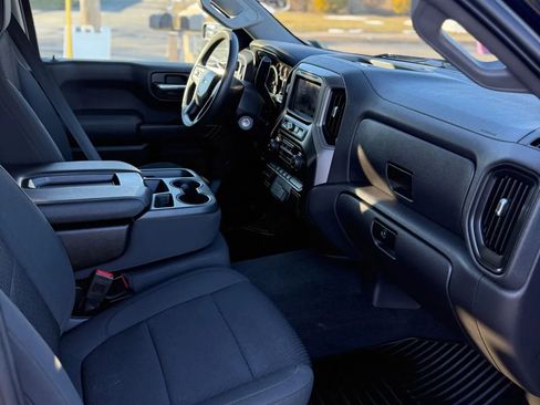 Used 2021 Chevrolet Silverado 1500 Custom Trail Boss w/ LPO, Dark Essentials Package image 19