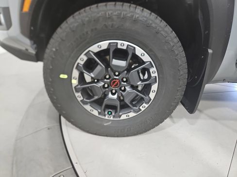 New 2026 Nissan Frontier PRO-4X AWD/4WD image 25
